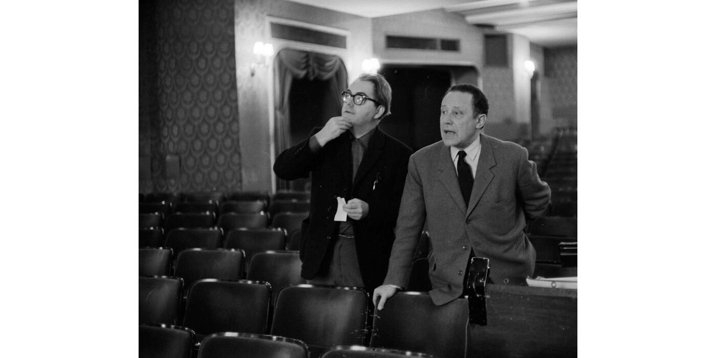 Kurt Hirschfeld and Max Frisch, Schauspielhaus Zürich, rehearsal of ‘Andorra‘ (1961) © ETH-Bibliothek Zürich, Bildarchiv / Fotograf: Comet Photo AG (Zürich) / Com_L10-0309-0012-0010 / CC BY-SA 4.0