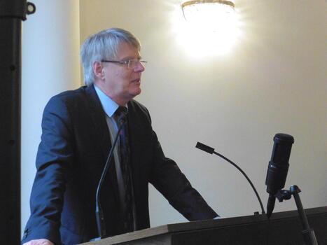 Andreas Gestrich (Director of the German Historical Institute London) welcoming all the guests